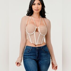 NWT - Chic contrast trim long sleeves bustier crop top